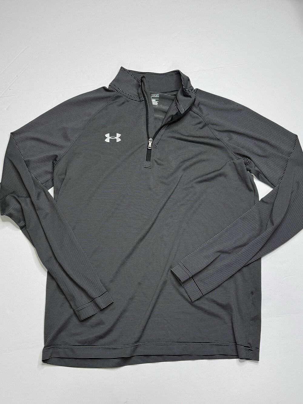 Under Armour 1/4 Zip Shirt Men's Size M Black White Striped Heat Gear Loose